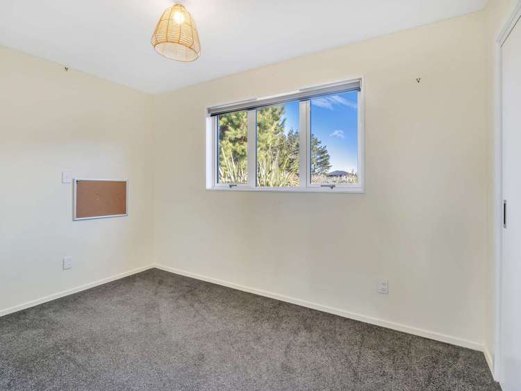 3 Mowhia Grove Waitarere Beach_25