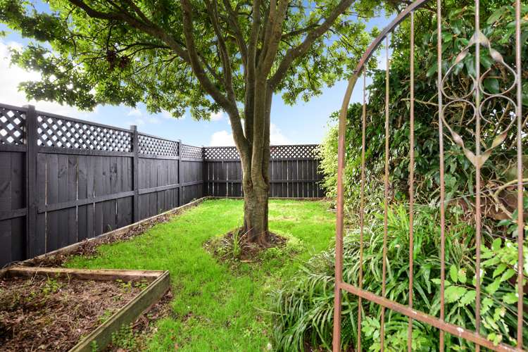 20 Te Anau Place Glenview_8