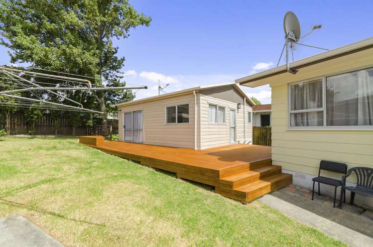 3 Charntay Avenue Clover Park_3