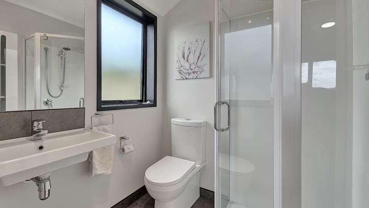 9 Petes Way Lynmore_22