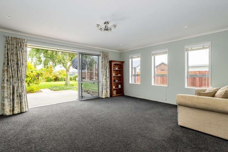 13 Orchard Grove Netherby_3