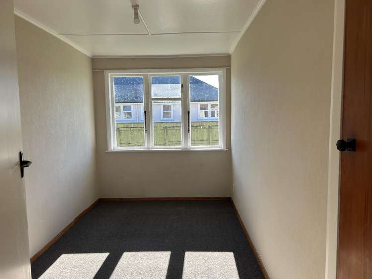 5 Caldwell Road 10748_9