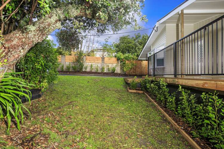 1/51 Kia Ora Road Beach Haven_11