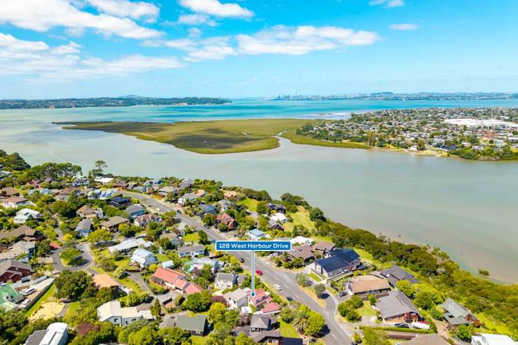 128 West Harbour Drive West Harbour_28