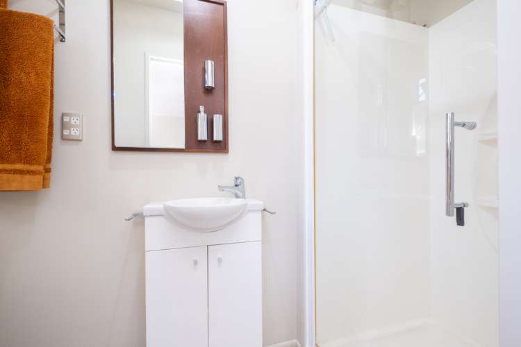 12a Elliott Street Taradale_9