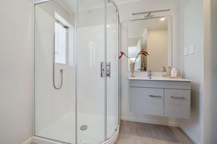 54A Compton Crescent Taita_18
