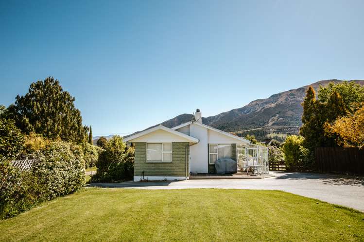 22 Elizabeth Street Lake Hawea_1