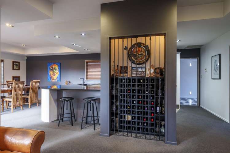 3 Bluestone Drive Waitikiri_11