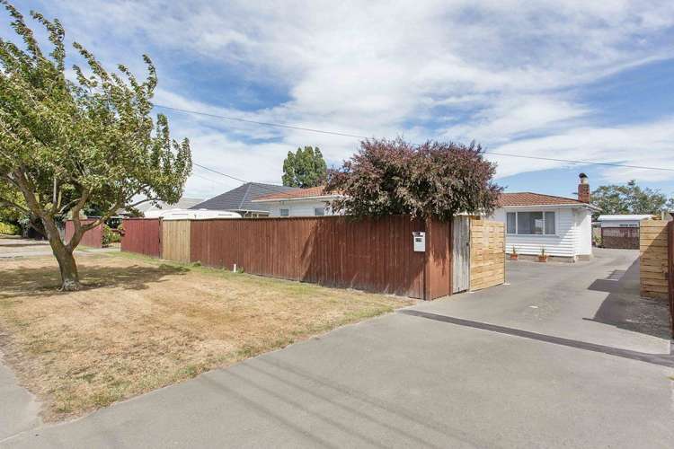 172 Springs Road Hornby_0