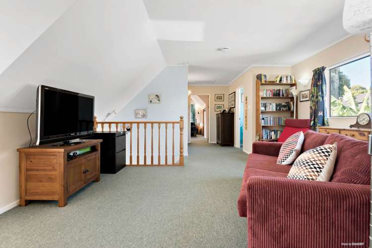 5 Newport Place Forrest Hill_24