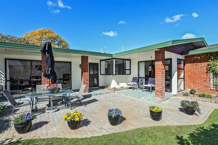 9 Matthews Place Taradale_17