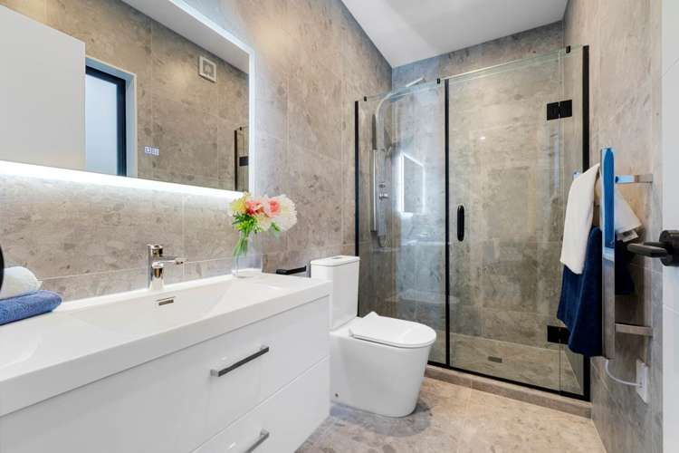 13 Southridge Road Flat Bush_11