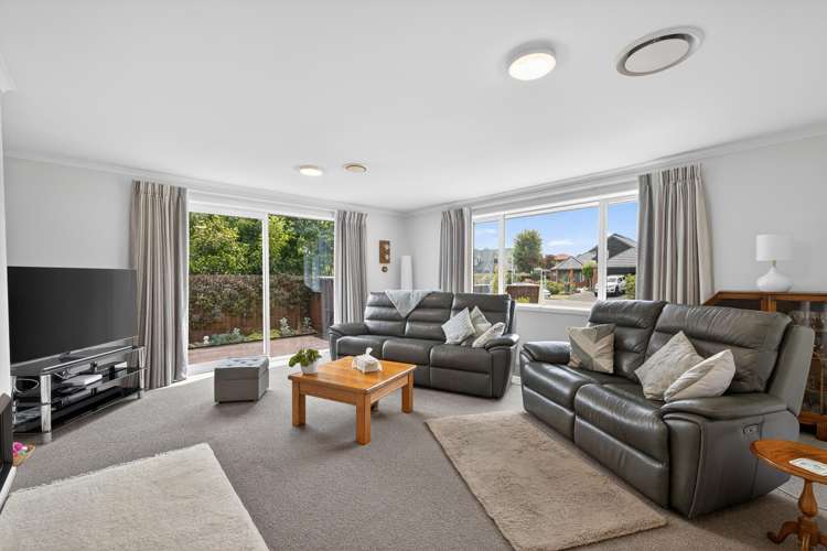 39 Oregon Place Burwood_3