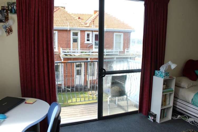 8a Heriot Row Dunedin Central_10