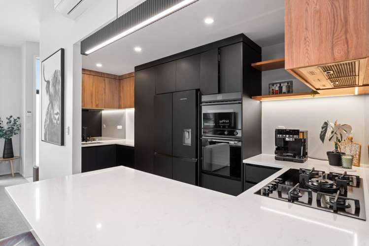 49 Earp Crescent Chartwell_5