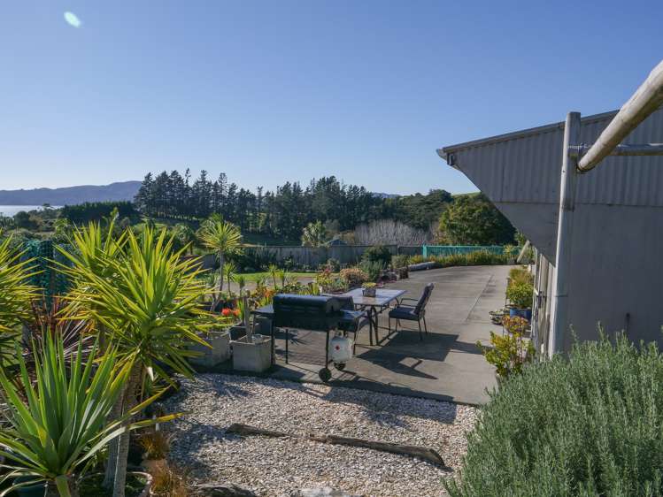 5b Ocean View Road Cable Bay_9