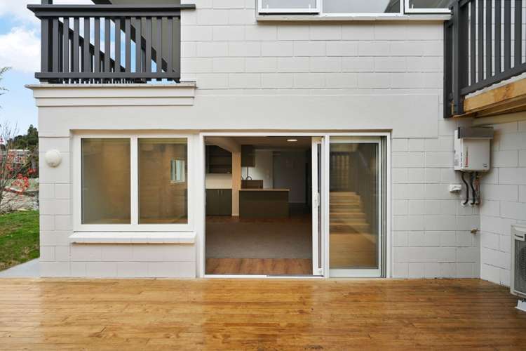 2/42B Hillcrest Road 1076_2