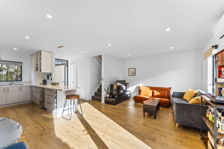 3/27 Cornwall Street Saint Albans_2