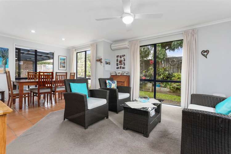 8 Waru Nui Court Orewa_5