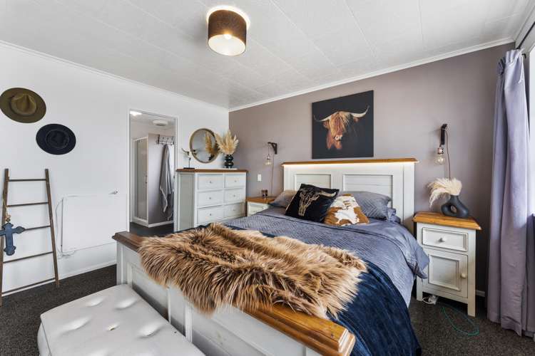 37 Fraser Drive Feilding_19