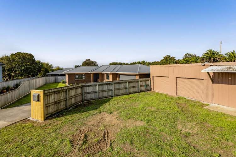 76A Glover Road Hawera_16