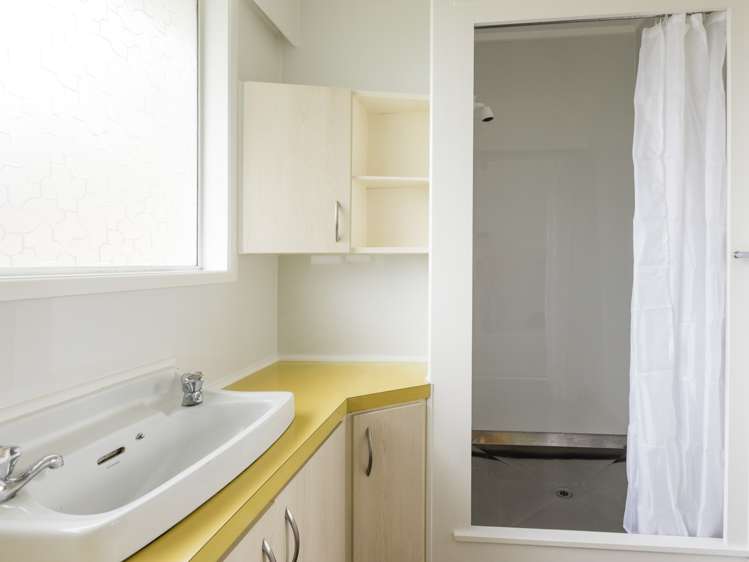 18 Captain Scott Road Glen Eden_6