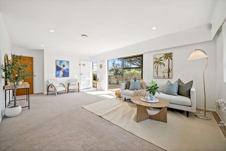 2/9 Rapallo Place Farm Cove_1