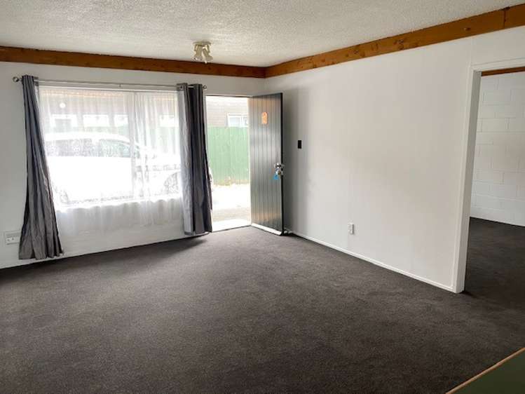 2/122 Firth Street 1074_1