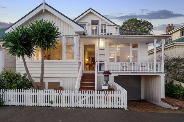 29 Queens Parade Devonport_40