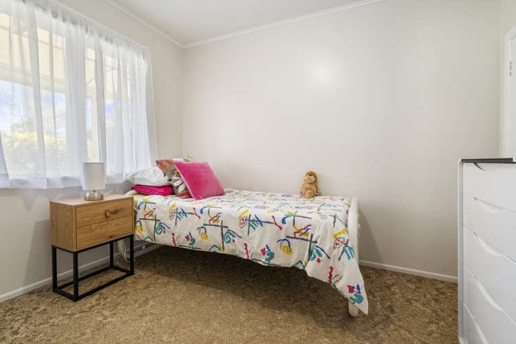 63 Gloria Avenue Te Atatu Peninsula_10