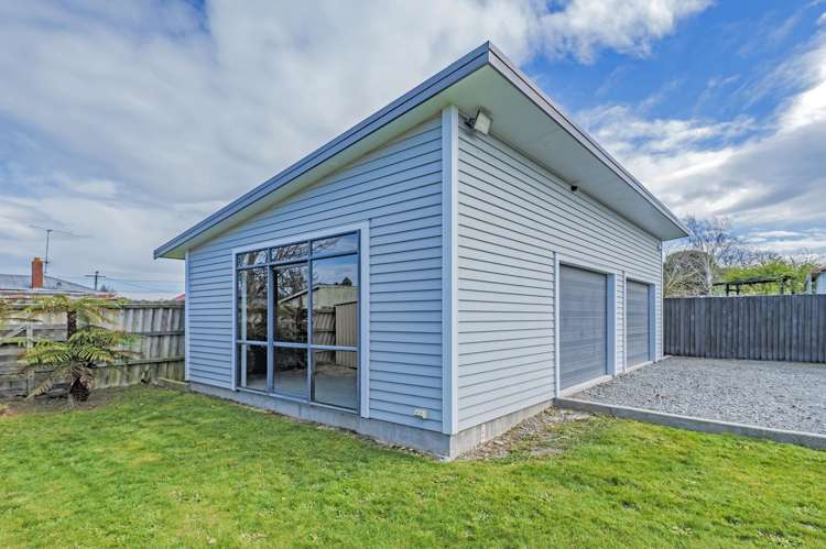 14 Lee Street Southbridge_22