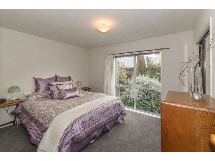 10 Somerset Place Woodend_8