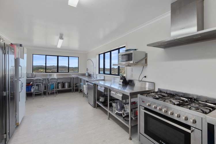 9 Whangaruru Wharf Road Whangaruru_19