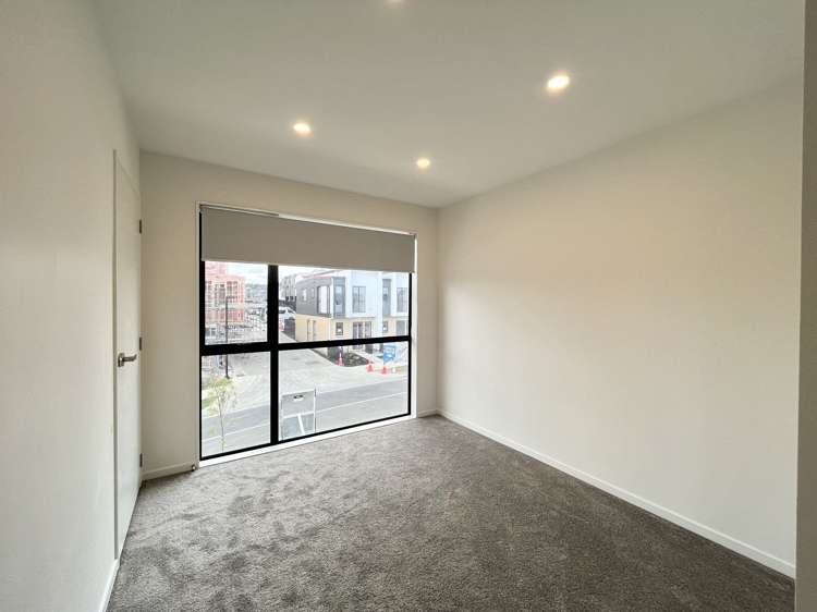 5 Rana Road Flat Bush_6