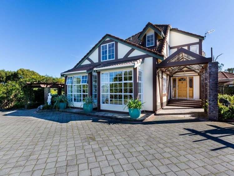 28 Pickwick Road Otamatea_13