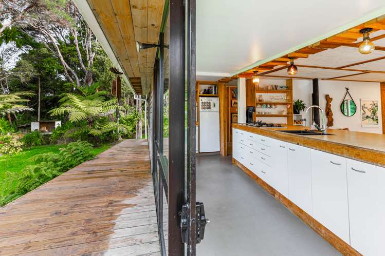 196 Mountain Road Henderson Valley_10