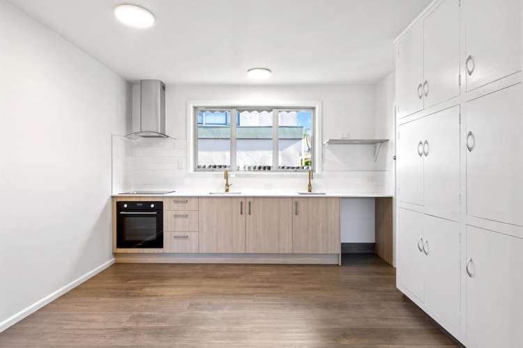 2/37 Matipo Street_0