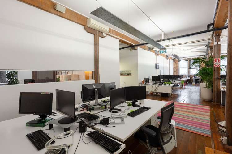 Part Level 1/125 The Strand Parnell_10