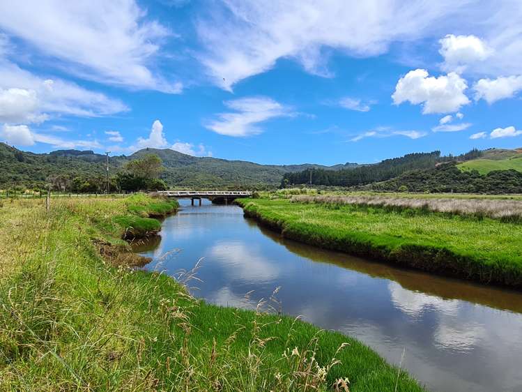 602 Port Charles Road Waikawau_3