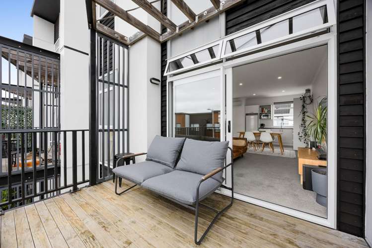 25 Marine Parade Hobsonville_16