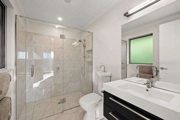 30 Valhalla Drive Richmond_18