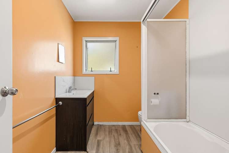 10/11 Arran Street Avondale_12