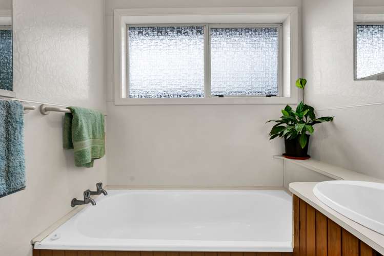 15 Shaldon Crescent Blagdon_24