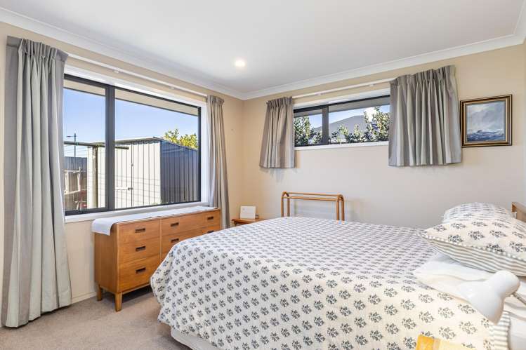 26 Ara Drive Redwoodtown_18