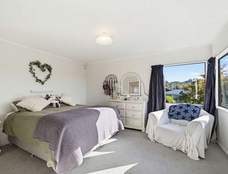 11 Fern Grove Taradale_16