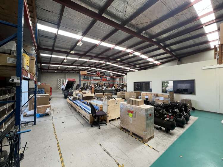 16 Highbrook Drive East Tamaki_5