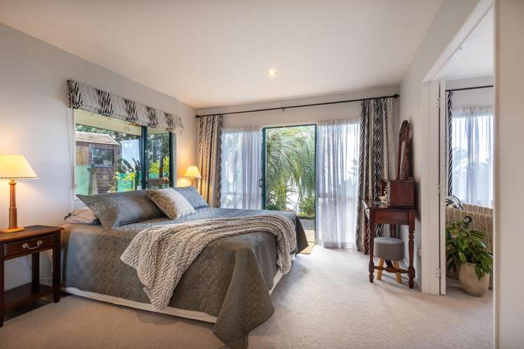 6577 Pouto Road Pouto_37