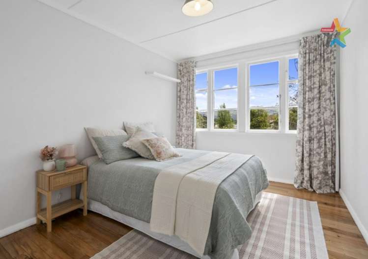 77 Wilkie Crescent Naenae_8