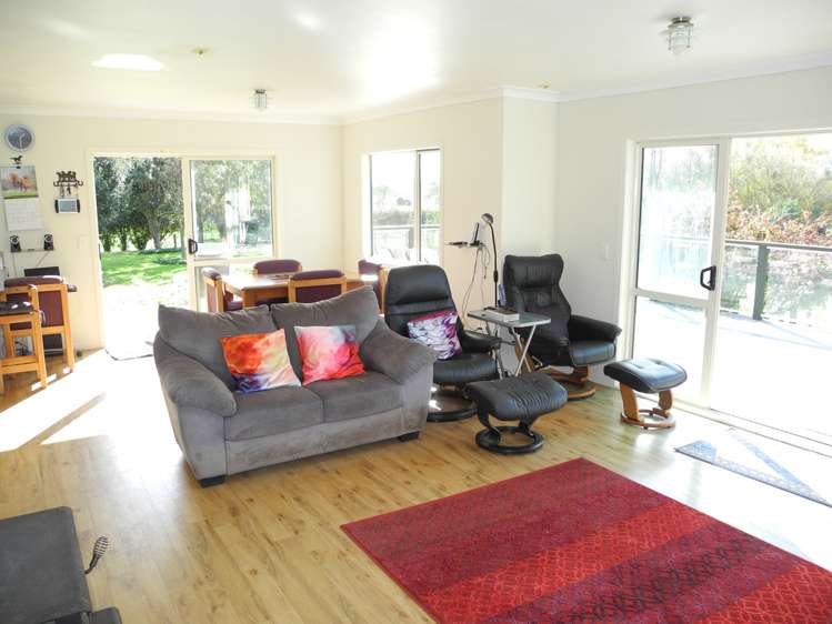 70 Cowan Road Rotoorangi_8