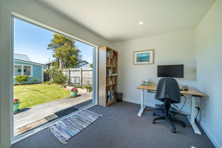 11 Plunket Avenue Petone_24